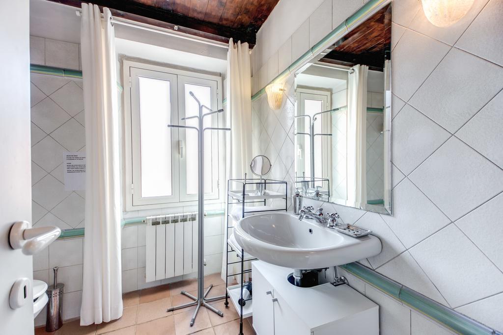 Frangipane Apartment Rome Room photo